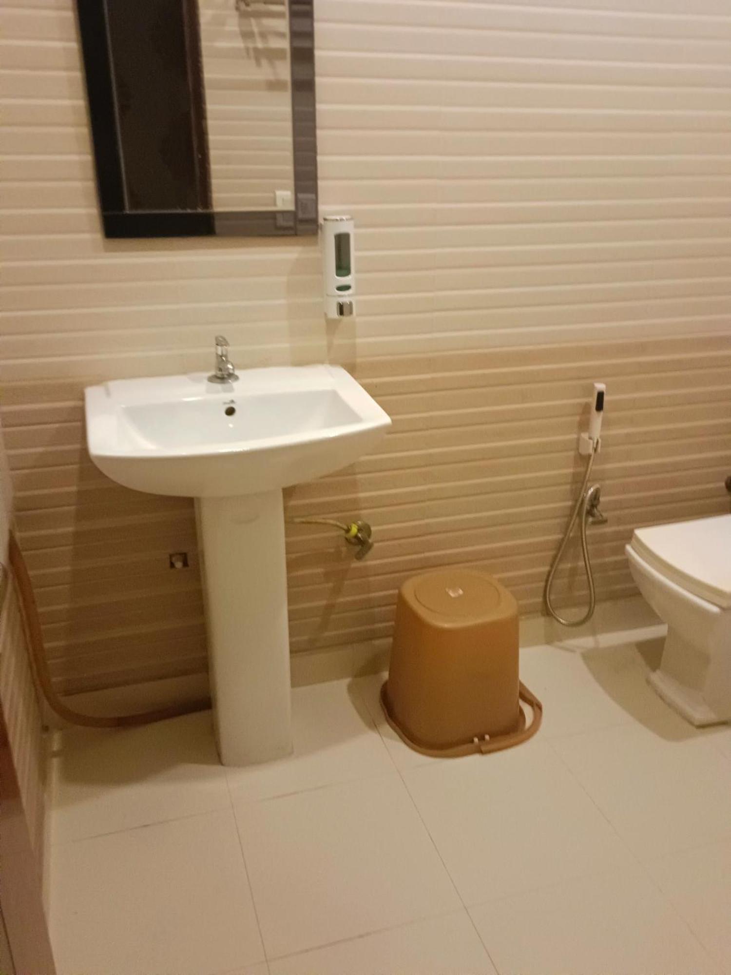 The Aura Grand Hotel & Banquet - A Unit Of Sitara Kollection Hotels Rohtak Exterior photo